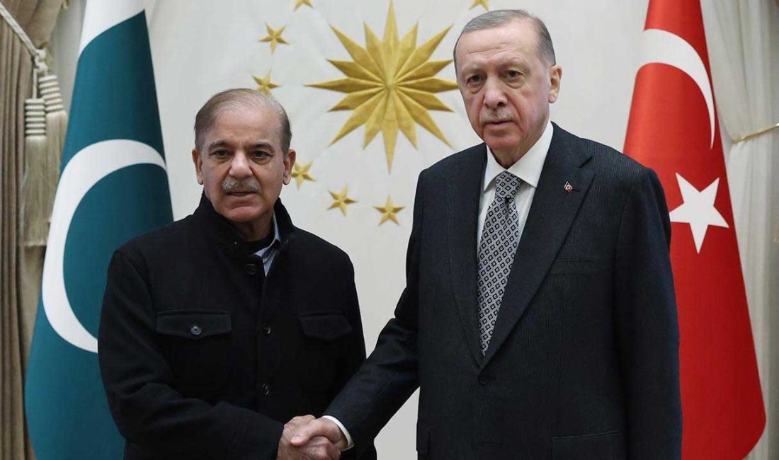 ANKARA-BHA Pakistan Başbakanı Şahbaz